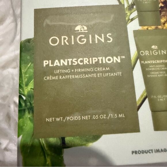 ORIGINS 7-PCâMINI SKINCARE SET â CLEAN BEAUTY FAVORITES! - Picture 7 of 17